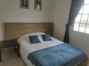 Appartement 5 , DISNEYLAND - PARKING GRATUIT - MAISON DES PLATANES